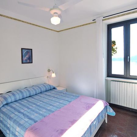 Casabb Apartment ตอสโกลาโน มาแดร์โน ภายนอก รูปภาพ