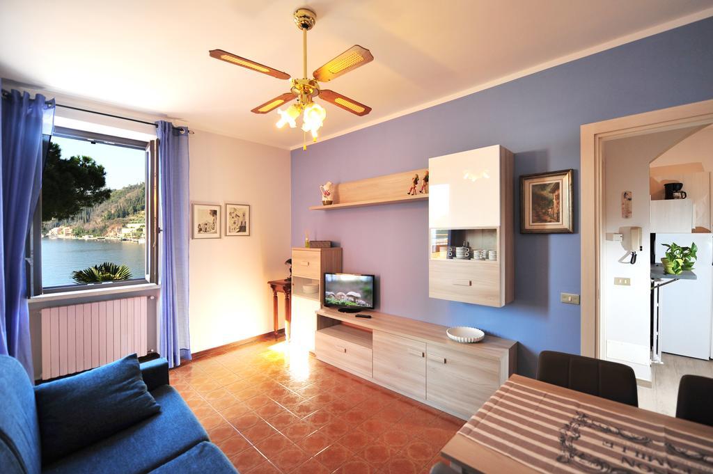 Casabb Apartment ตอสโกลาโน มาแดร์โน ภายนอก รูปภาพ